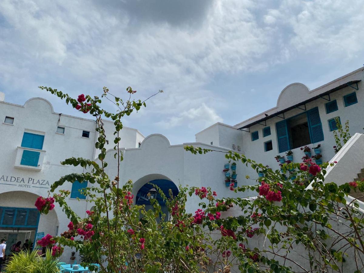 Hotel Aldea Plaza Doradal Exterior foto