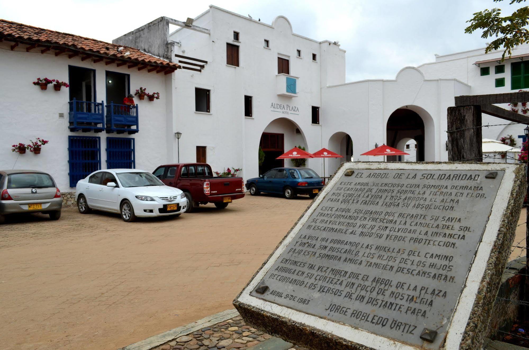 Hotel Aldea Plaza Doradal Exterior foto